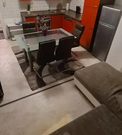 Moblierte 3- Zimmer- Im Herzen Von Schwandorf!!! Daire *